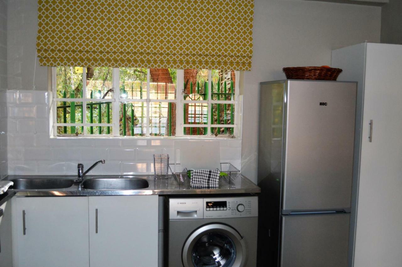 Town View Apartment ปีเตอร์มาริตซ์เบิร์ก ภายนอก รูปภาพ