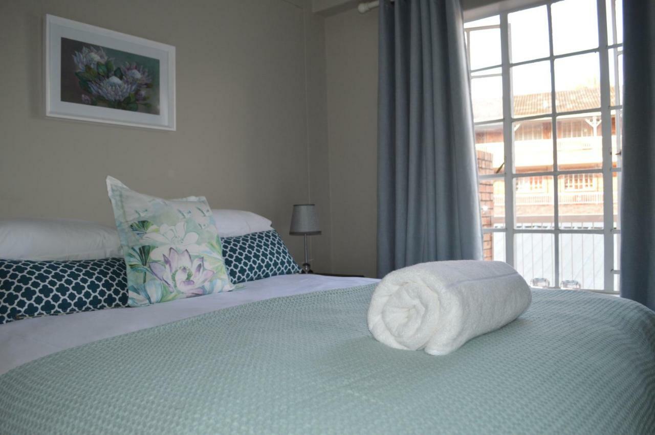 Town View Apartment ปีเตอร์มาริตซ์เบิร์ก ภายนอก รูปภาพ